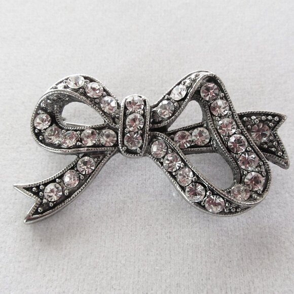 Vintage clear rhinestone bow brooch in silver tone setting - Mid Century Modern - Picture 3 of 4